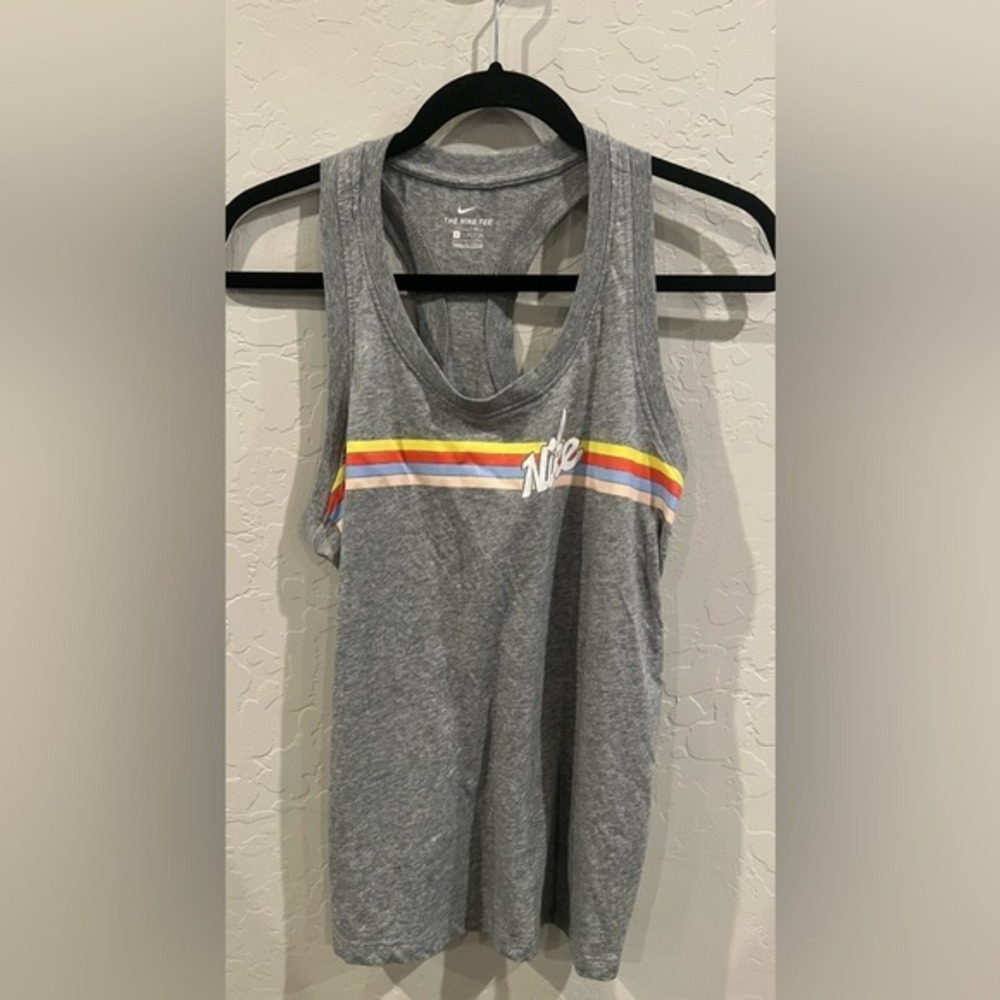 Nike tank